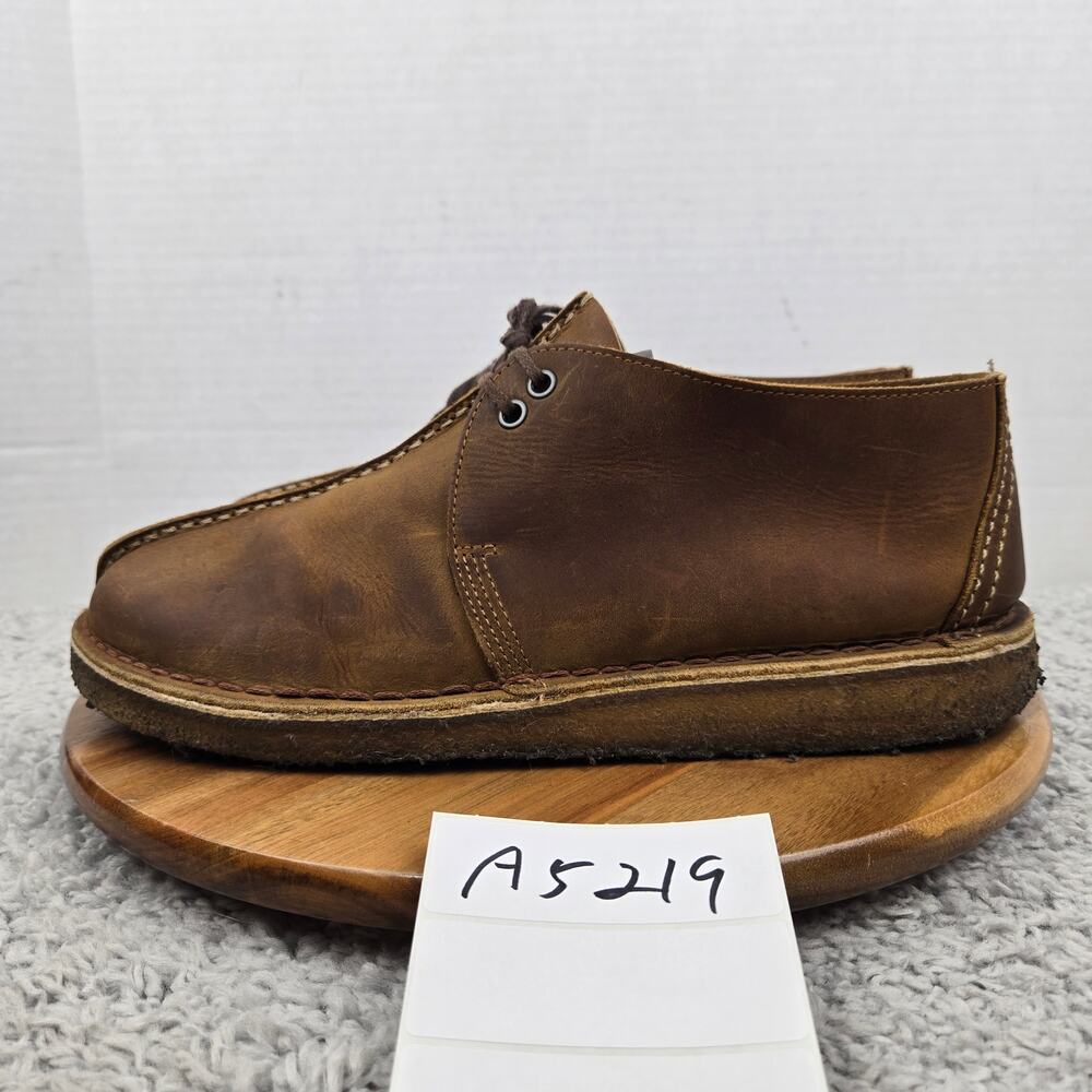 Clarks Men 11.5M Original Desert Trek Brown Leather Distressed Crepe Chukka Boot